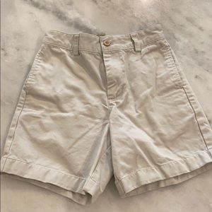 Khaki boys Vineyard Vines shorts size 8